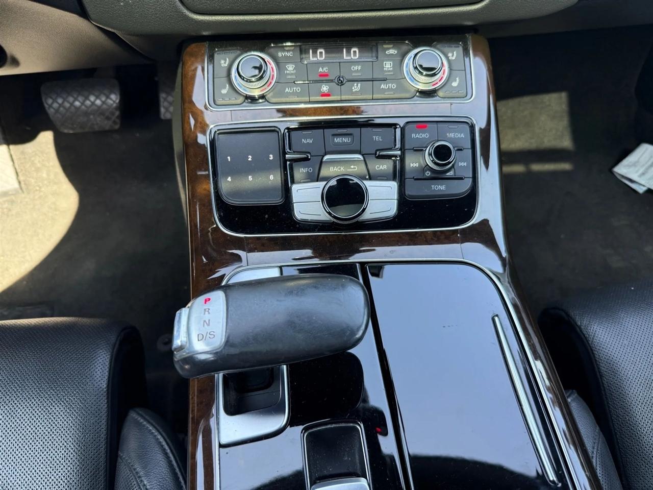 Audi A8 4dr Sdn 4.0T 2015