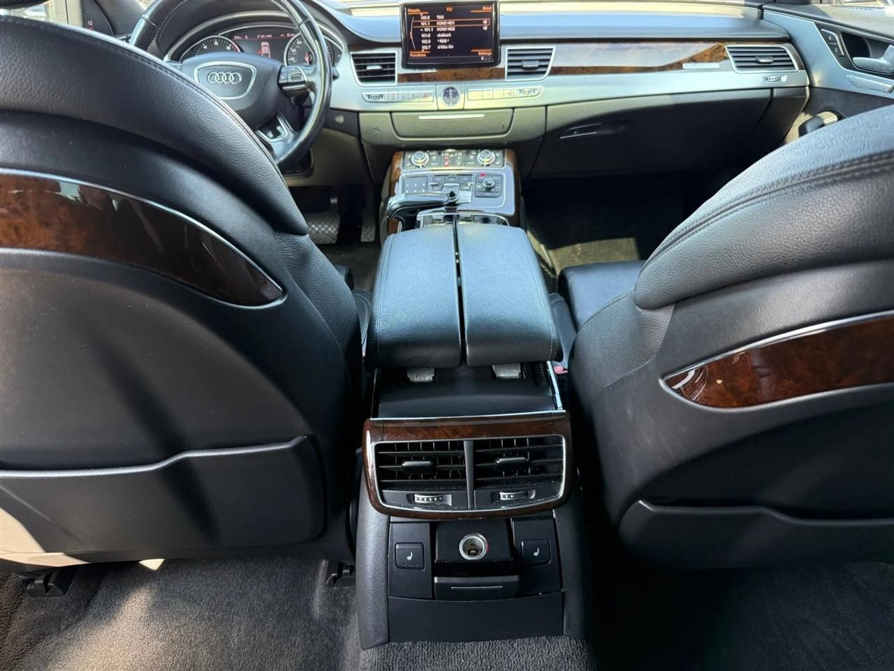 Audi A8 4dr Sdn 4.0T 2015