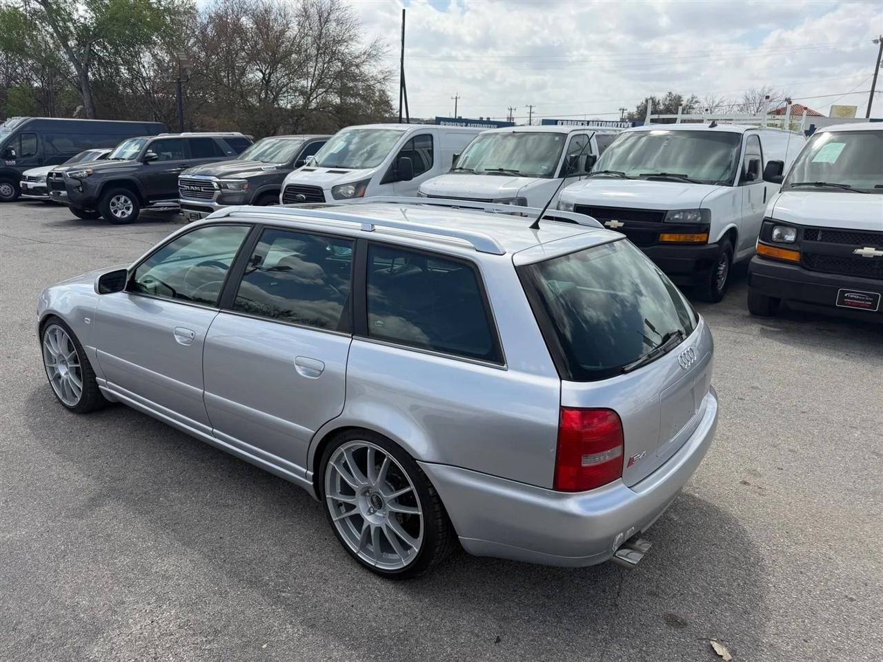 Audi S4 5dr Wgn Avant Quattro AWD Auto 2001