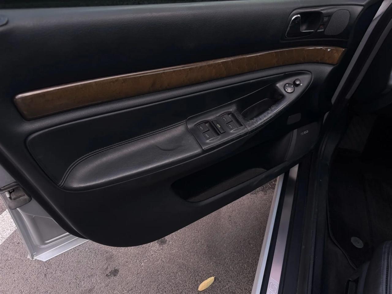 Audi S4 5dr Wgn Avant Quattro AWD Auto 2001