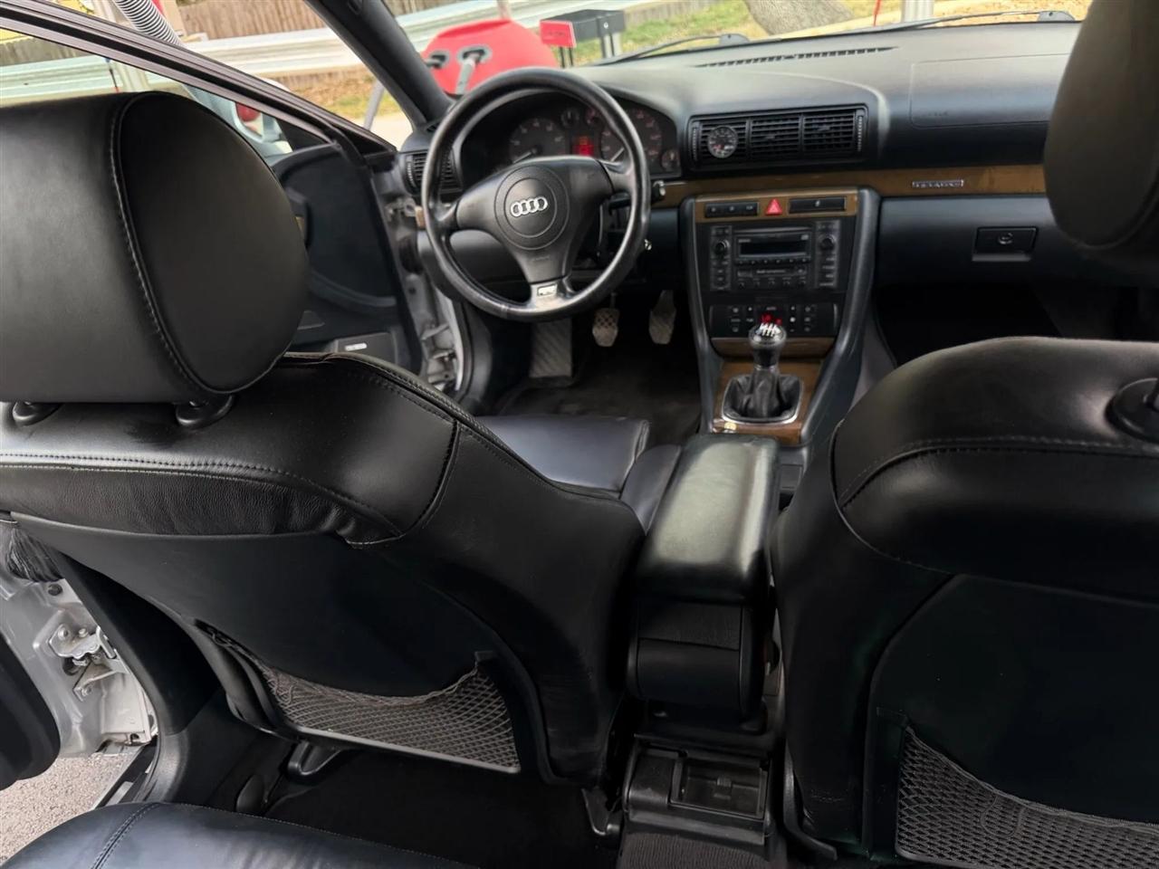 Audi S4 5dr Wgn Avant Quattro AWD Auto 2001