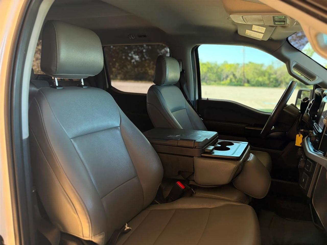 Ford F-150 Lariat 2WD SuperCrew 5.5' Box 2023