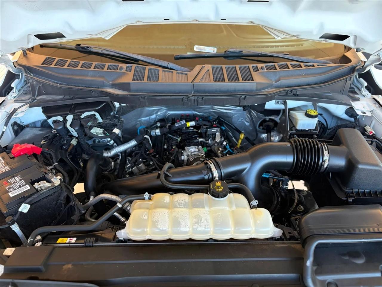 Ford F-150 Lariat 2WD SuperCrew 5.5' Box 2023