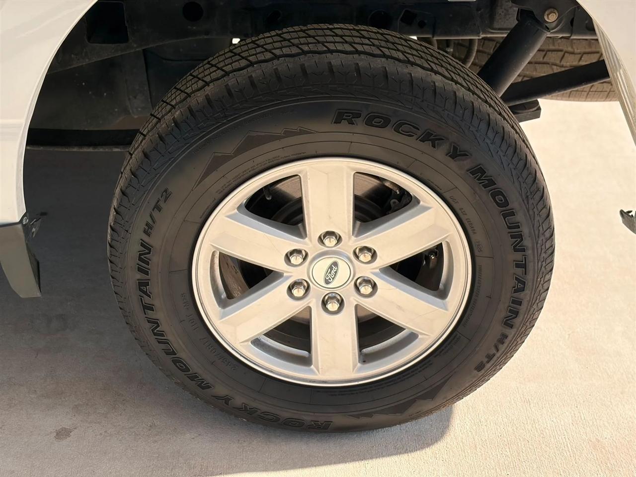 Ford F-150 Lariat 2WD SuperCrew 5.5' Box 2023