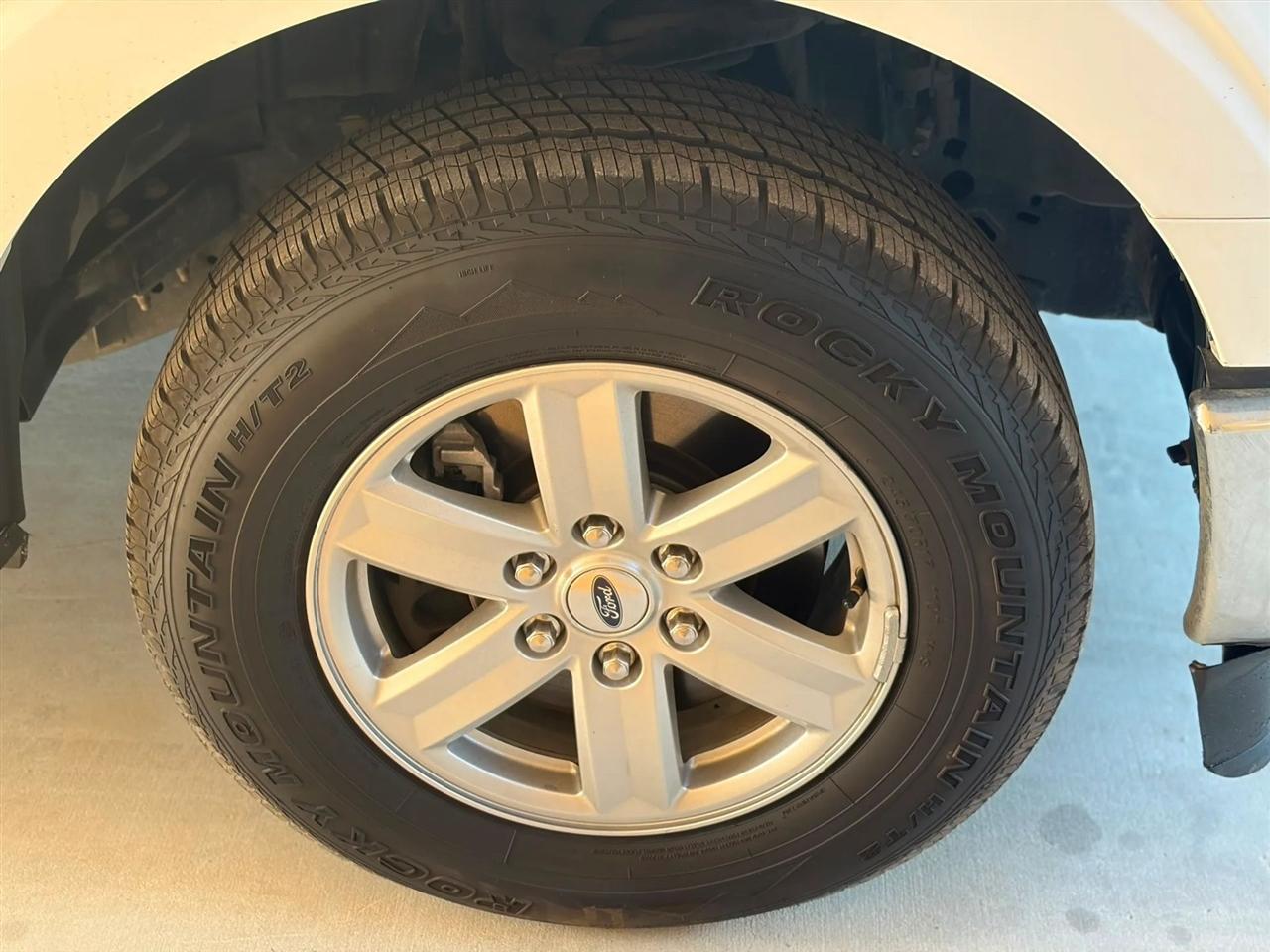 Ford F-150 Lariat 2WD SuperCrew 5.5' Box 2023