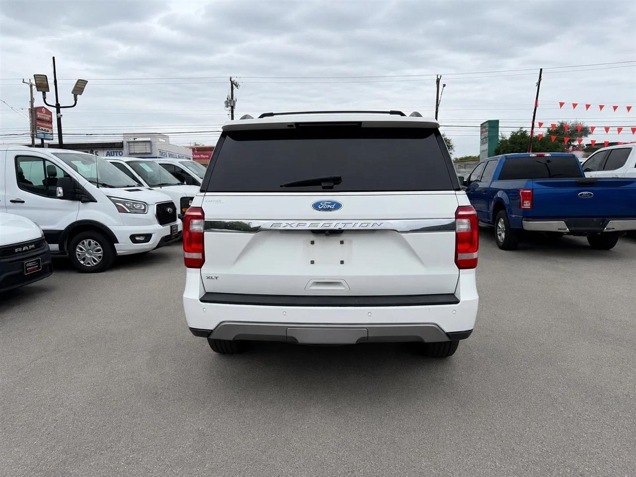 Ford Expedition XLT 4x2 2020