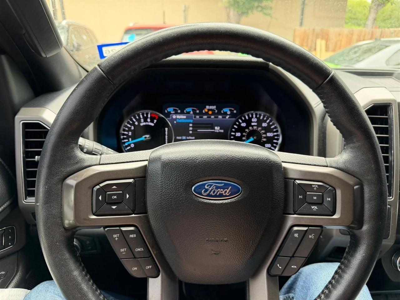 Ford Expedition XLT 4x2 2020