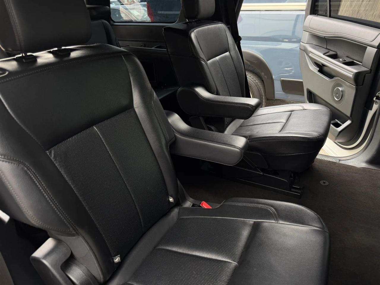 Ford Expedition XLT 4x2 2020