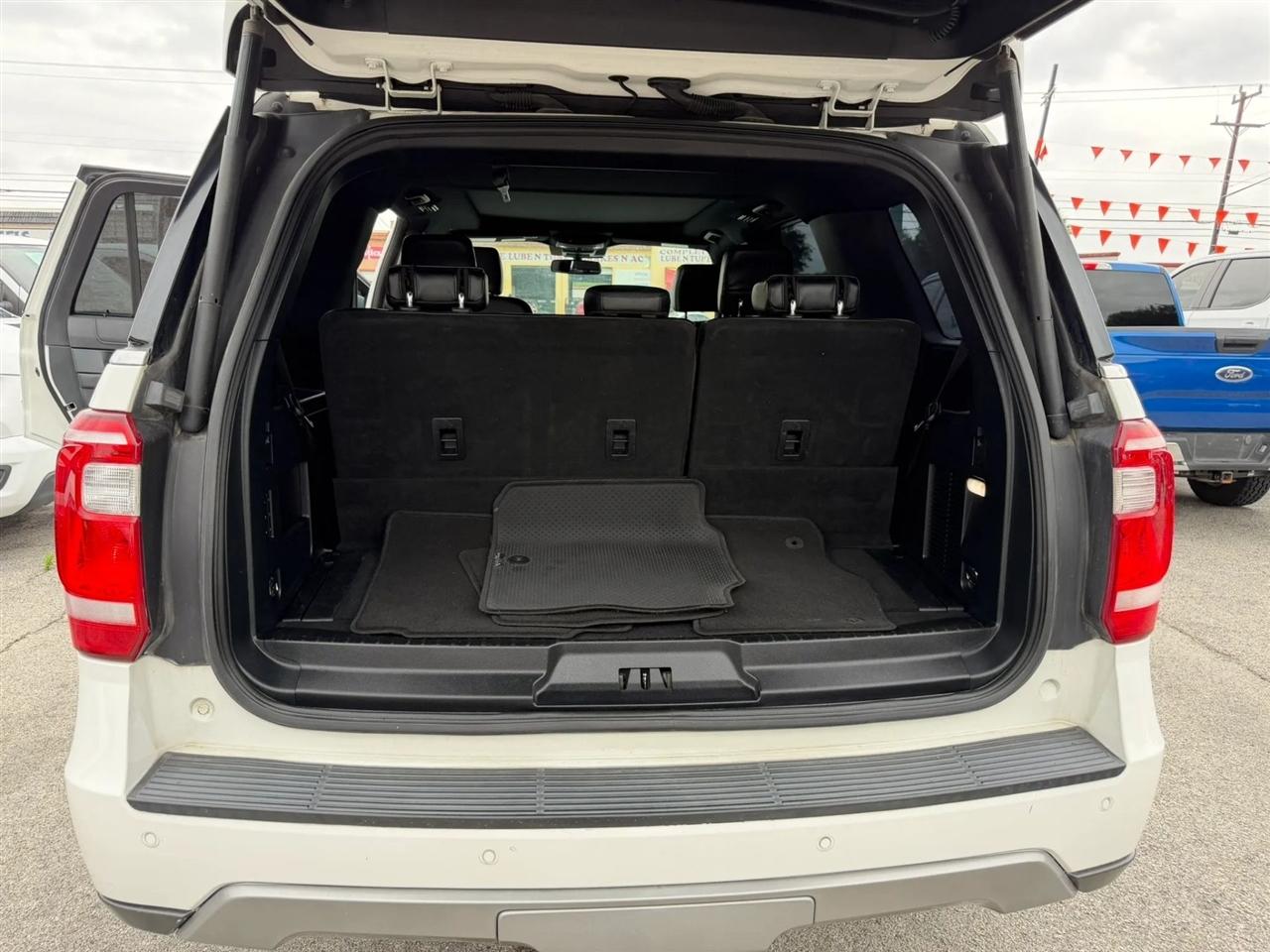 Ford Expedition XLT 4x2 2020