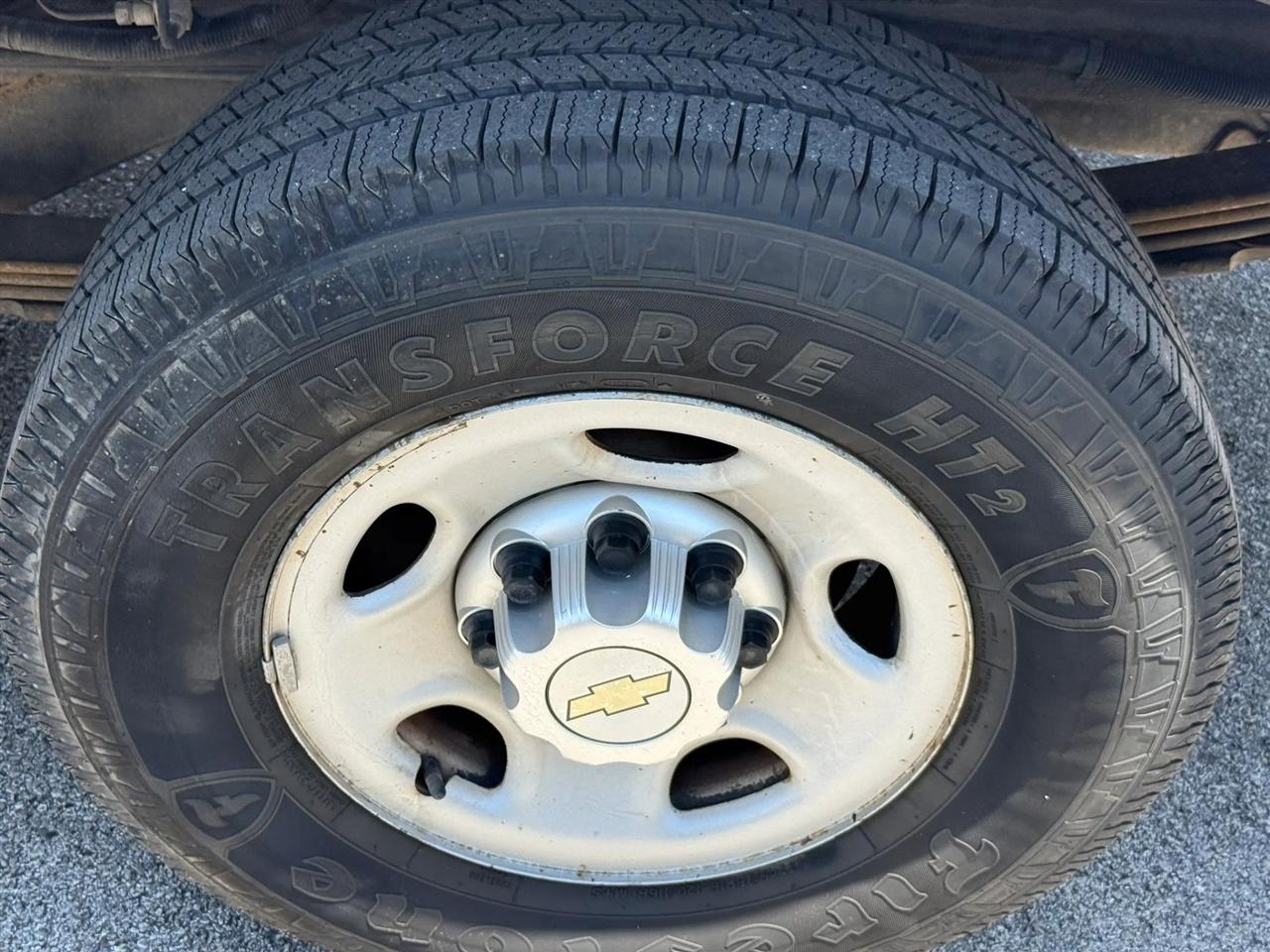 Chevrolet Express Cargo Van RWD 2500 135" 2013