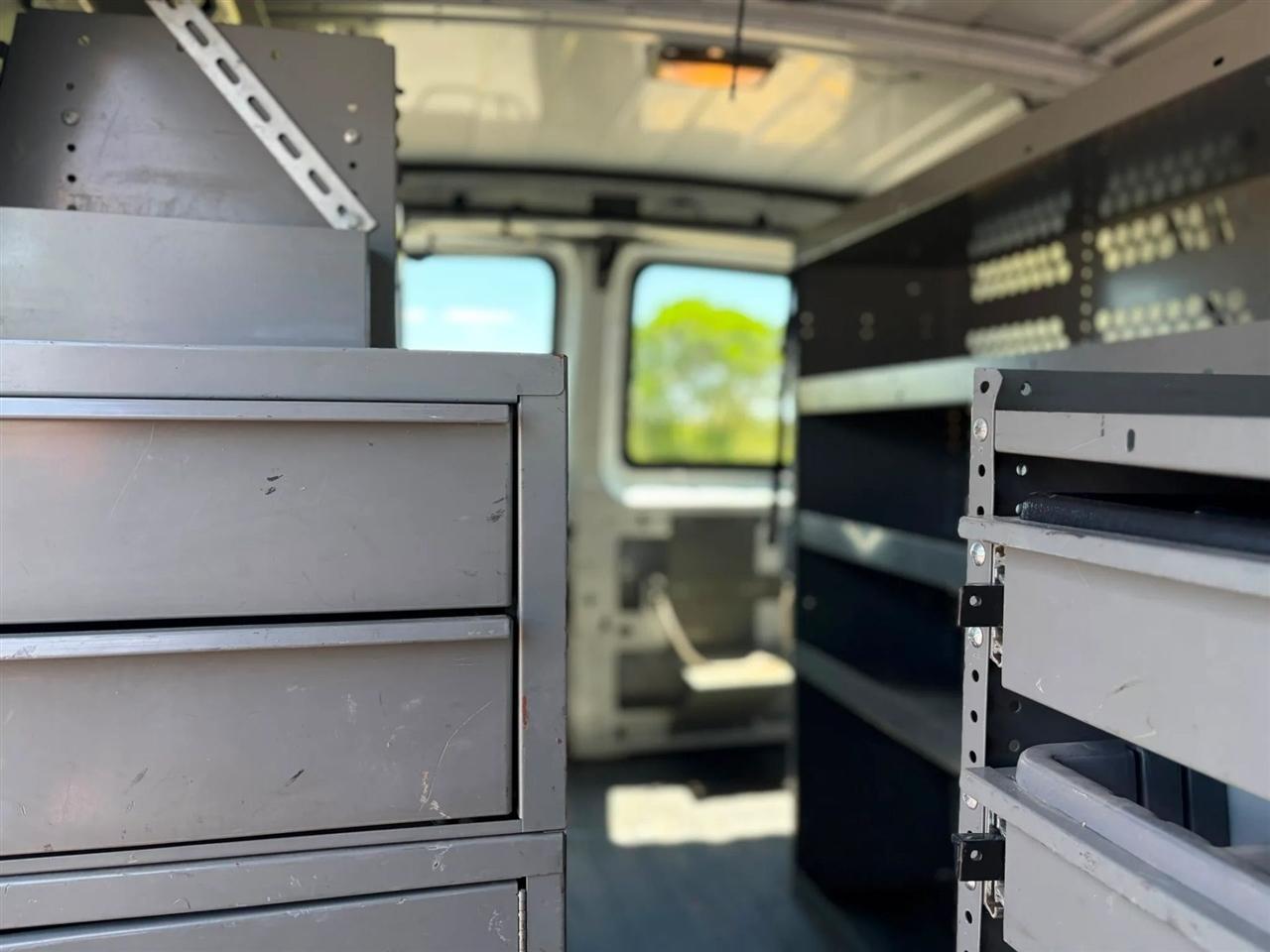 Chevrolet Express Cargo Van RWD 2500 135" 2012