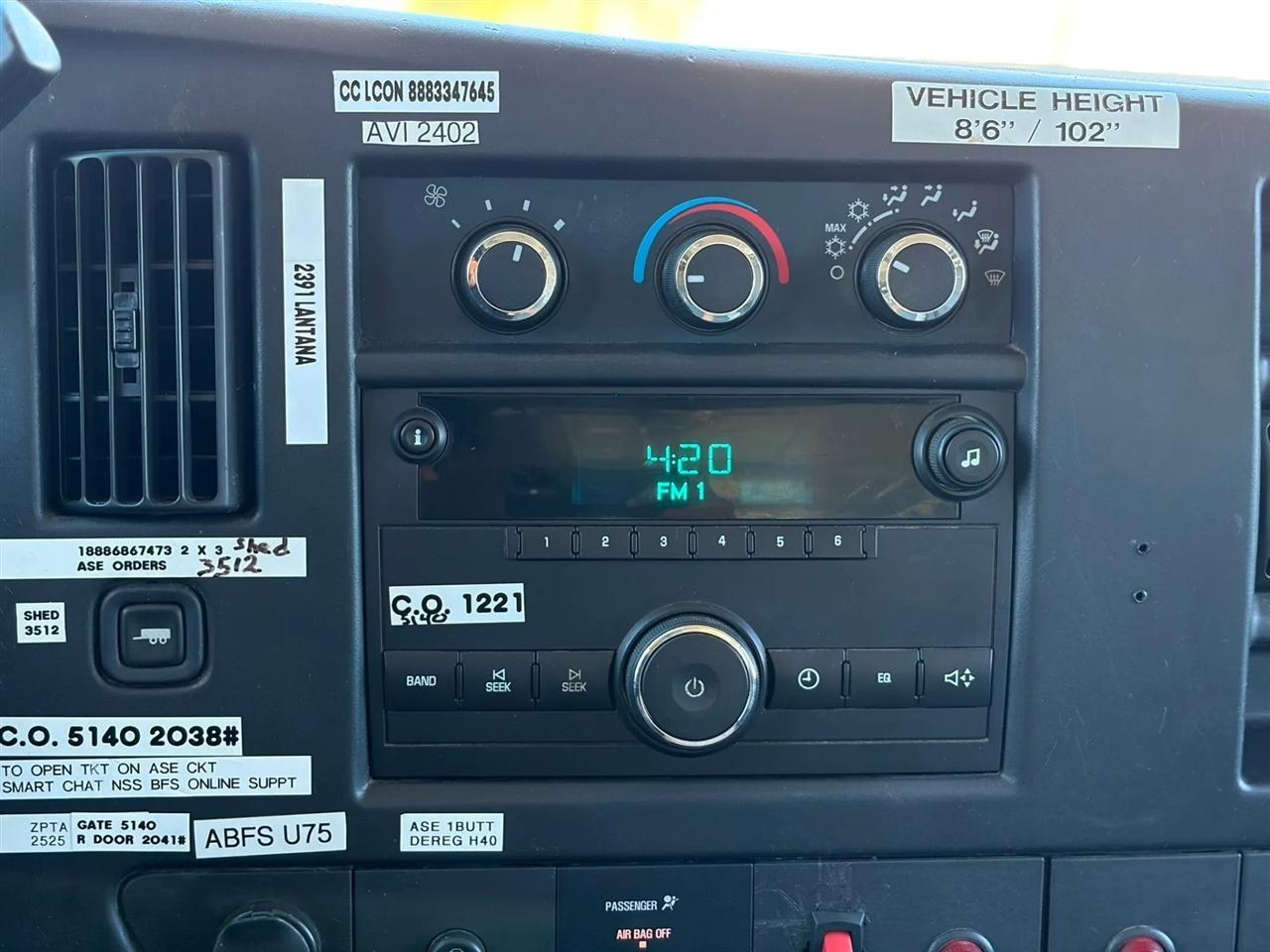 Chevrolet Express Cargo Van RWD 2500 135" 2012