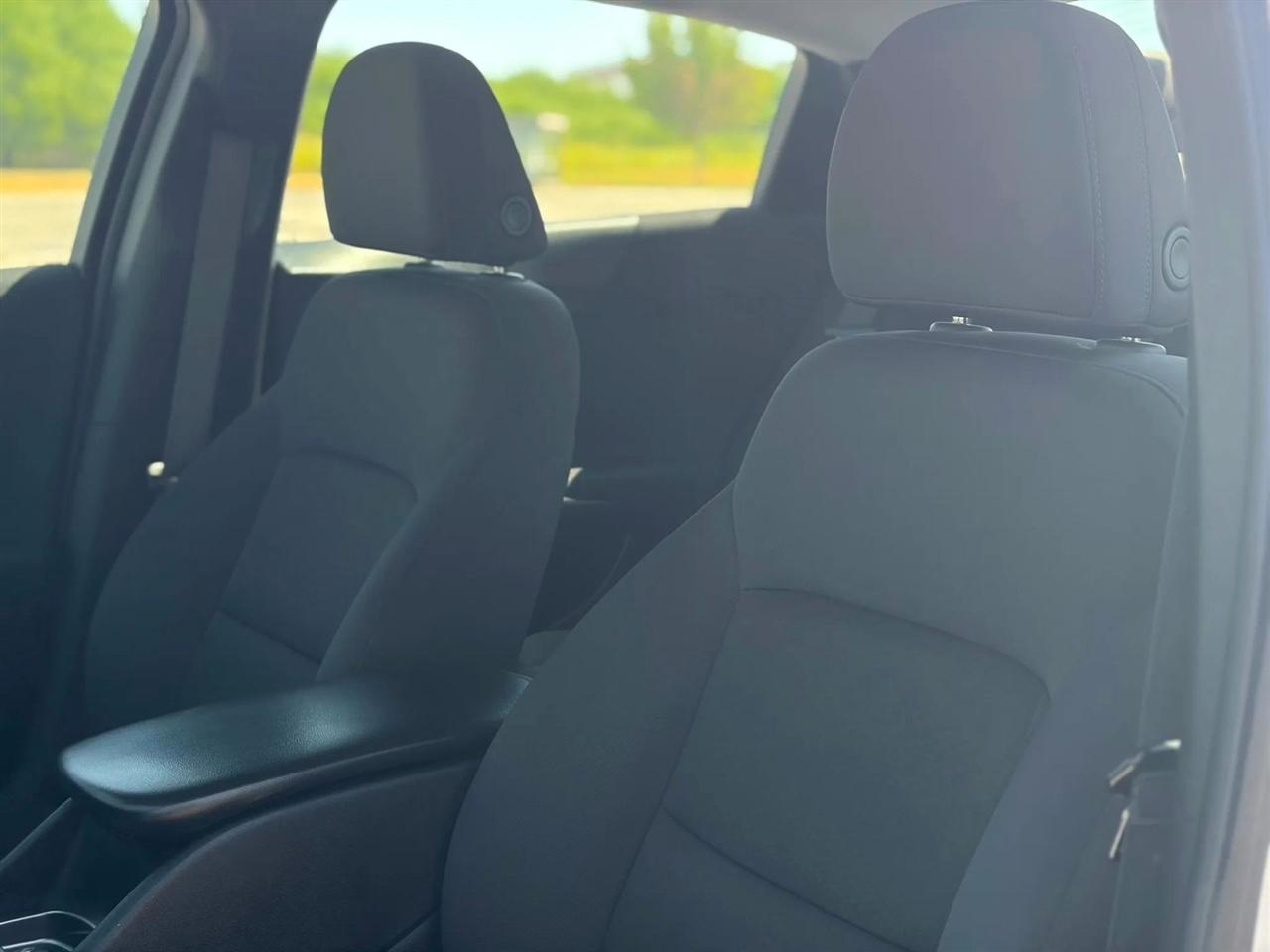 Chevrolet Malibu 4dr Sdn LS w/1FL 2024