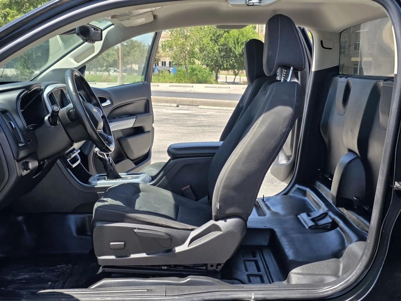 Chevrolet Colorado 2WD Ext Cab 128" LT 2022