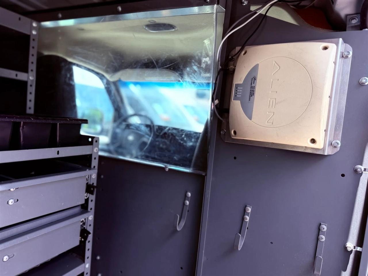 Chevrolet Express Cargo Van RWD 2500 135" 2013