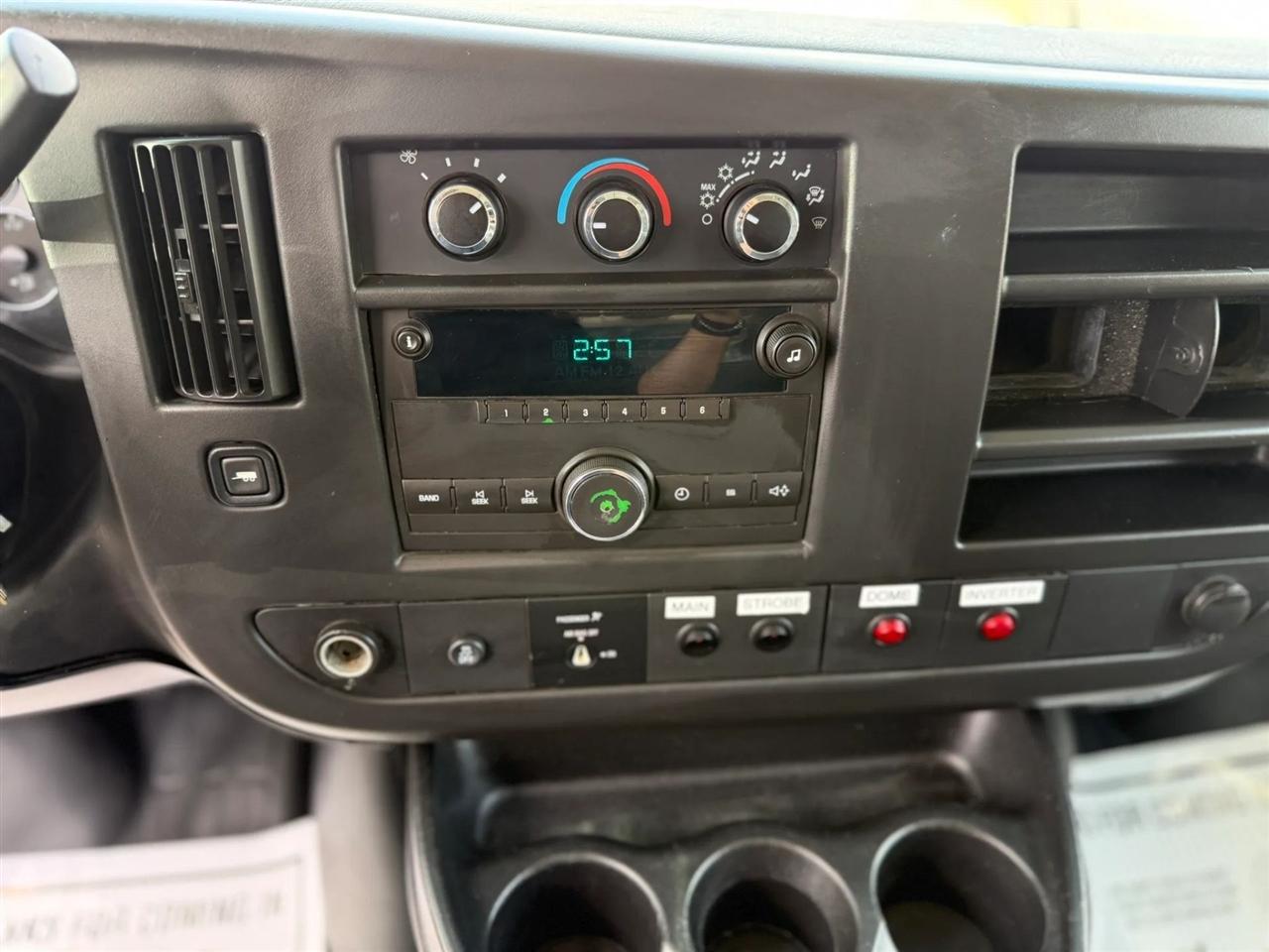 Chevrolet Express Cargo Van RWD 2500 135" 2013