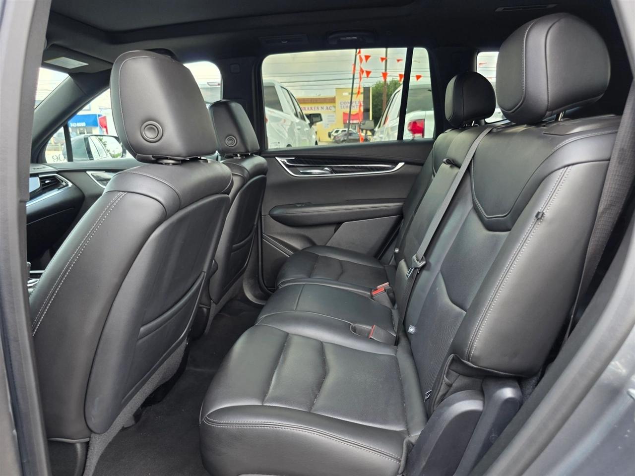 Cadillac XT6 FWD 4dr Premium Luxury 2022