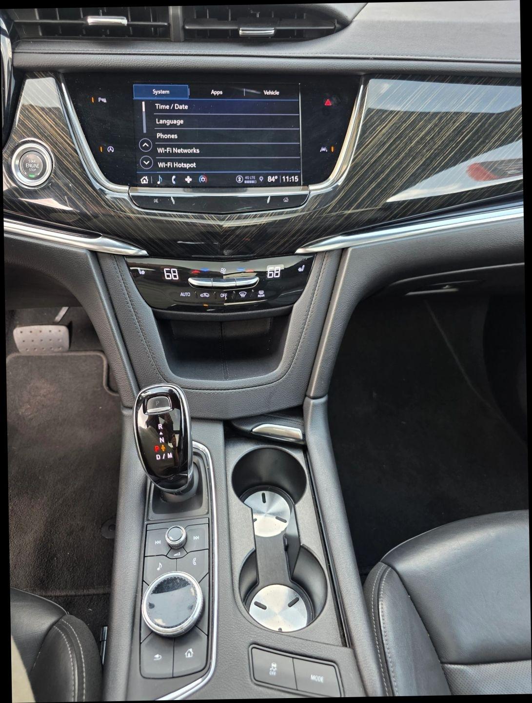 Cadillac XT6 FWD 4dr Premium Luxury 2022