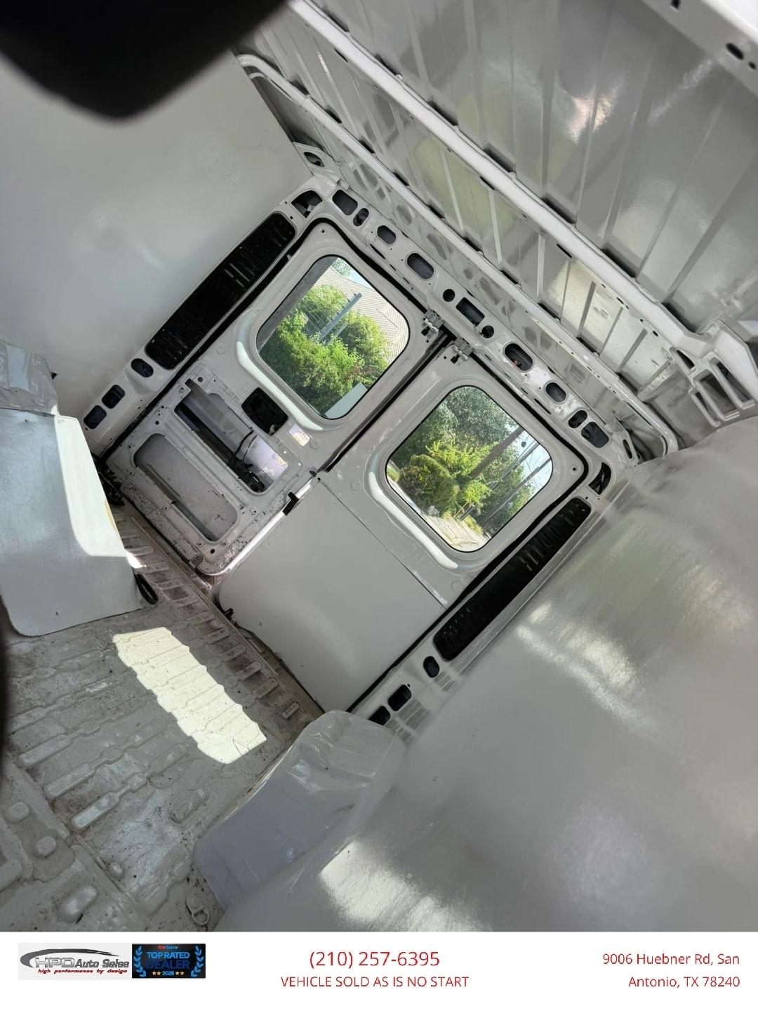 RAM ProMaster Cargo Van 1500 Low Roof 136" WB 2017