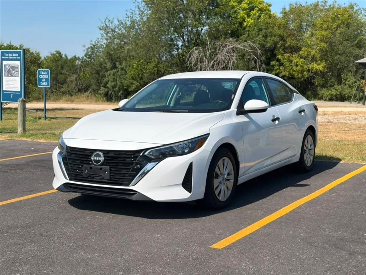 Nissan Sentra S CVT 2024