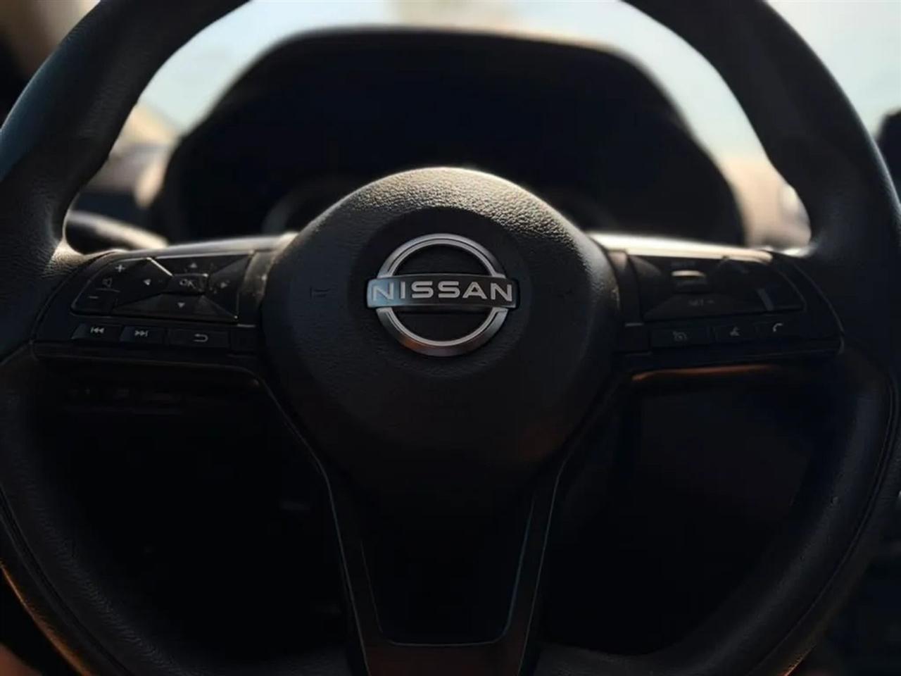 Nissan Sentra S CVT 2024