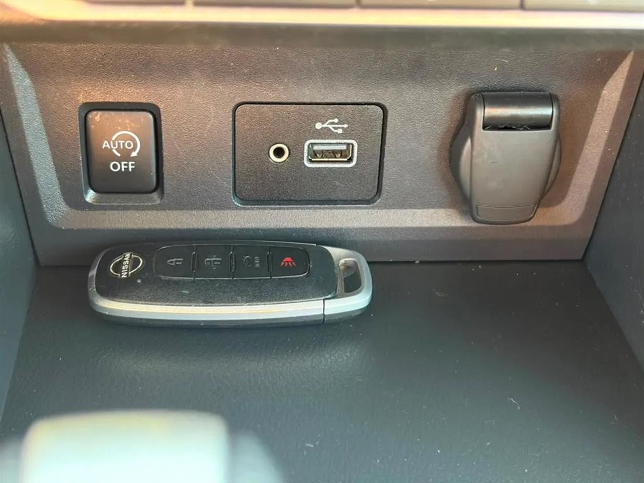 Nissan Sentra S CVT 2024