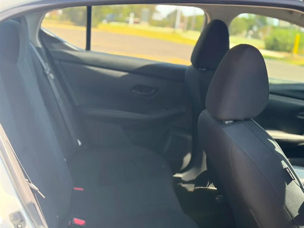 Nissan Sentra S CVT 2024