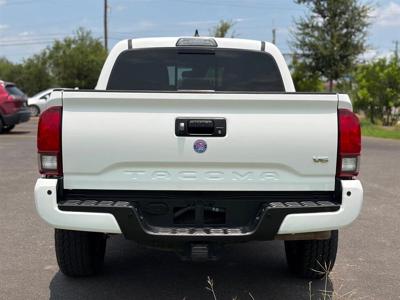 Toyota Tacoma 4WD TRD Off Road Double Cab 5' Bed V6 MT (Natl) 2019