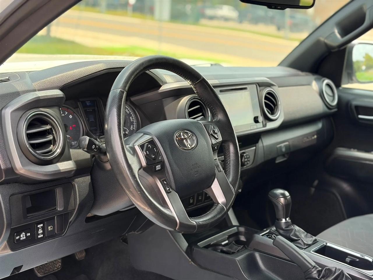 Toyota Tacoma 4WD TRD Off Road Double Cab 5' Bed V6 MT (Natl) 2019