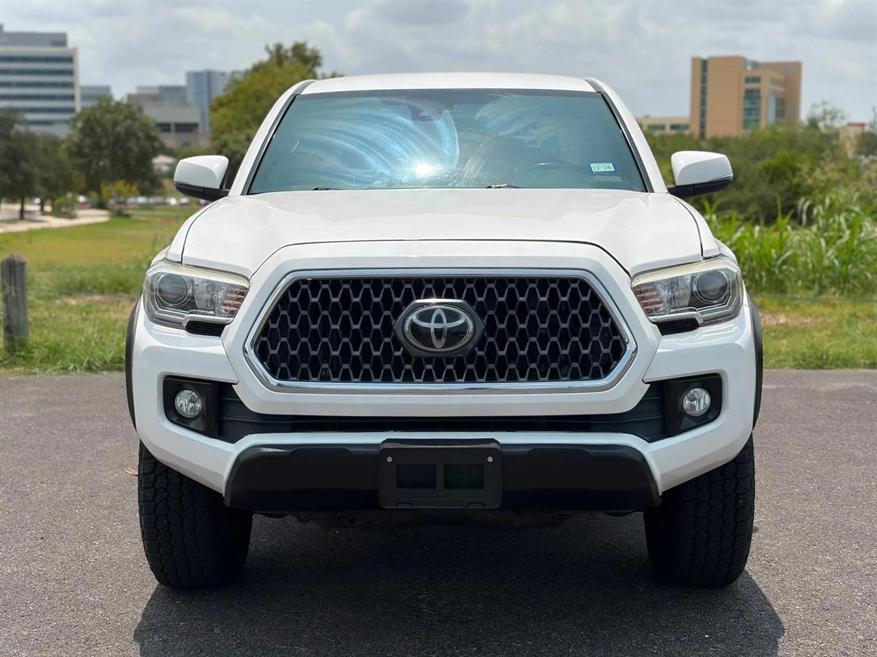 Toyota Tacoma 4WD TRD Off Road Double Cab 5' Bed V6 MT (Natl) 2019