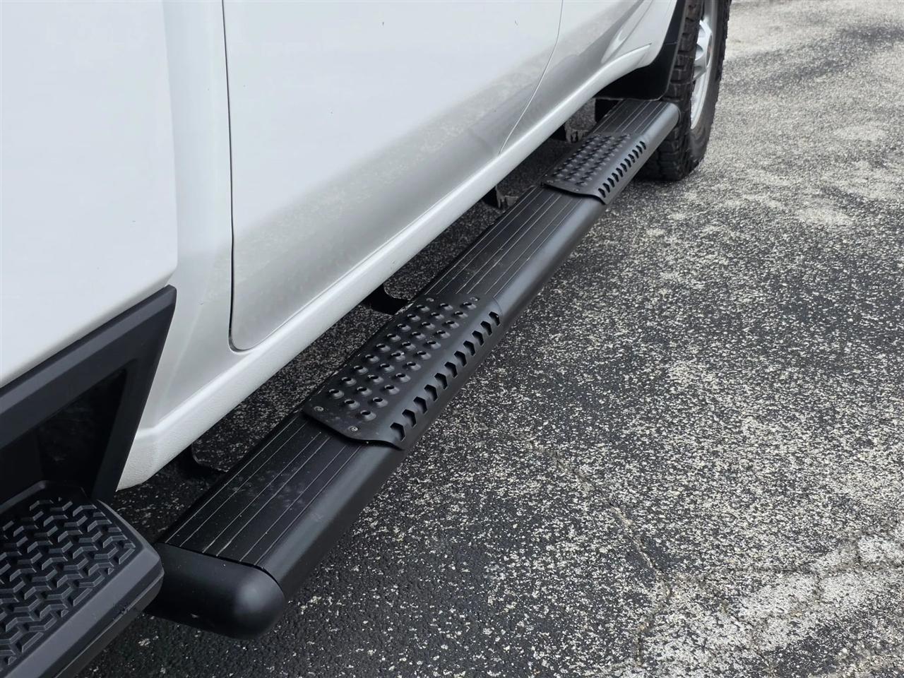 GMC Sierra 2500HD 4WD Crew Cab 159" Pro 2024