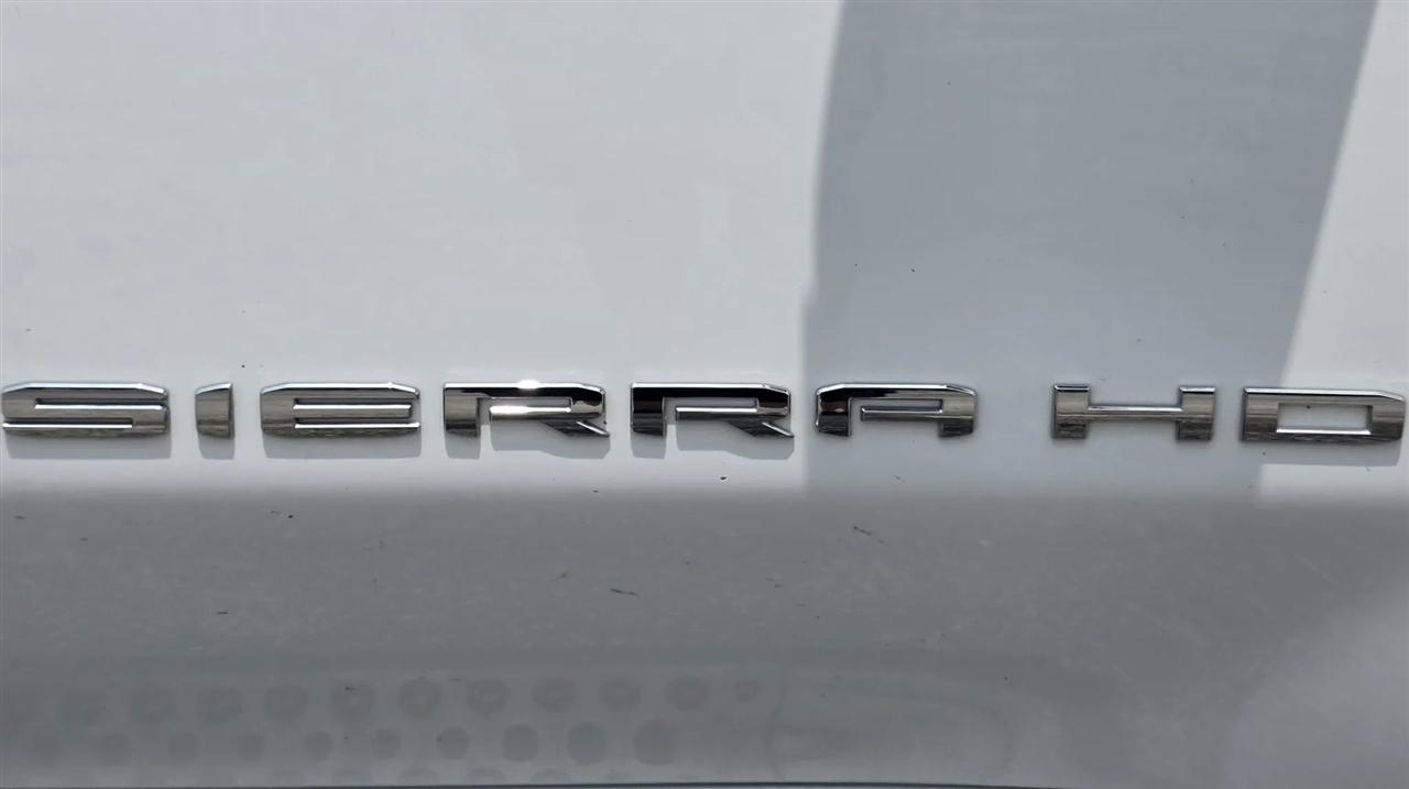 GMC Sierra 2500HD 4WD Crew Cab 159" Pro 2024