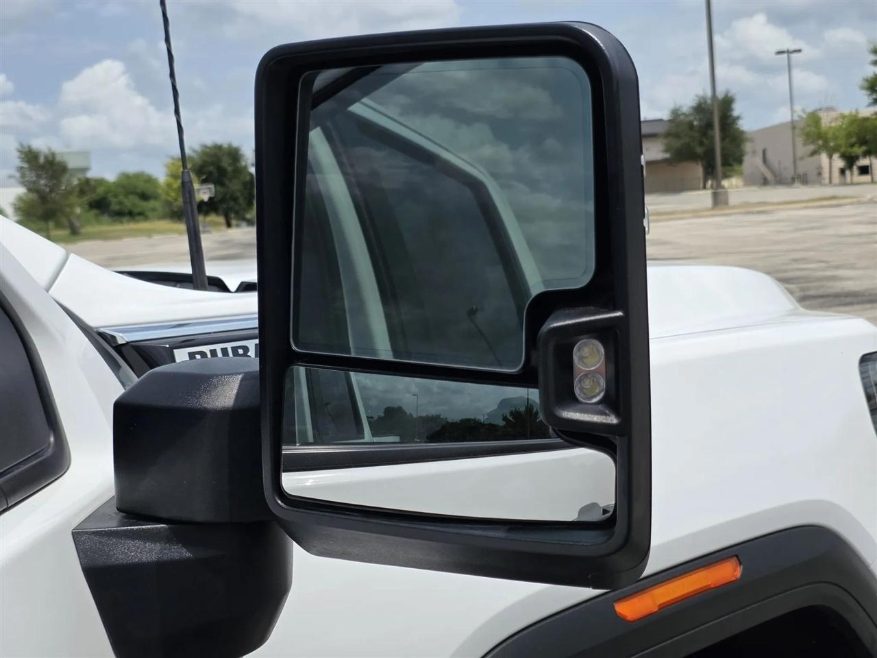 GMC Sierra 2500HD 4WD Crew Cab 159" Pro 2024