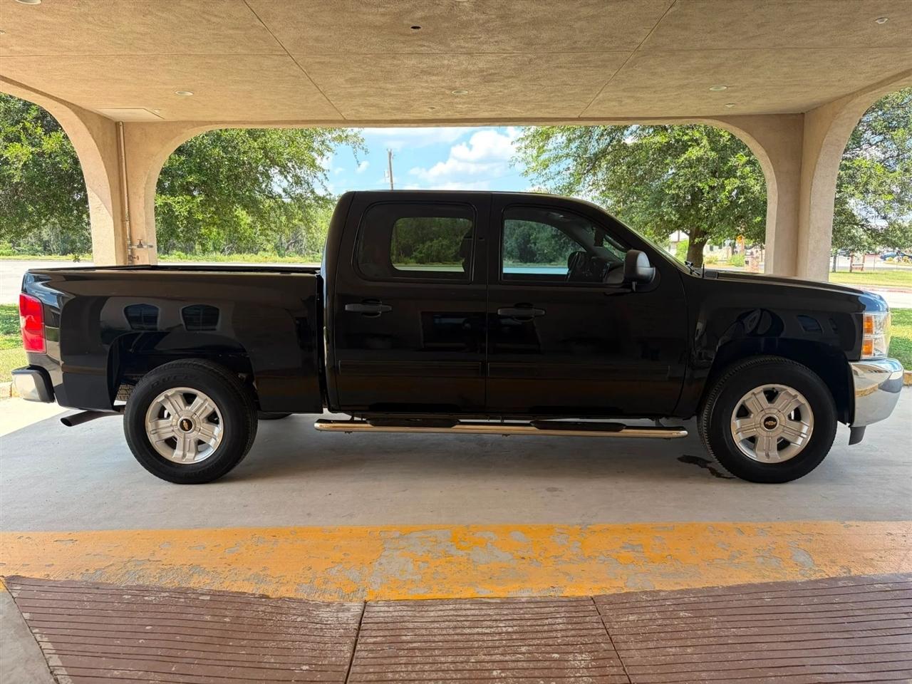 Chevrolet Silverado 1500 2WD Crew Cab 143.5" LT 2012