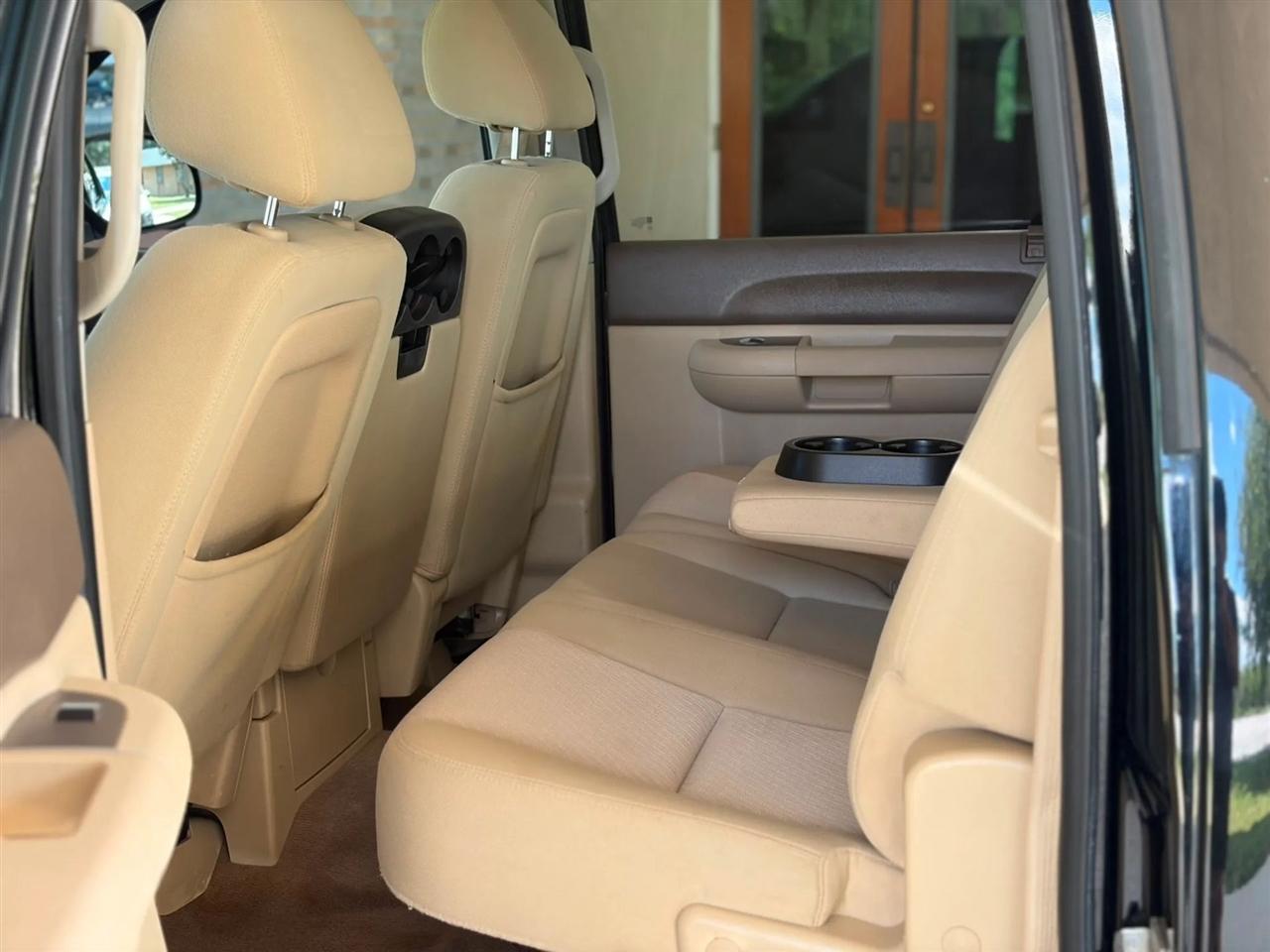 Chevrolet Silverado 1500 2WD Crew Cab 143.5" LT 2012
