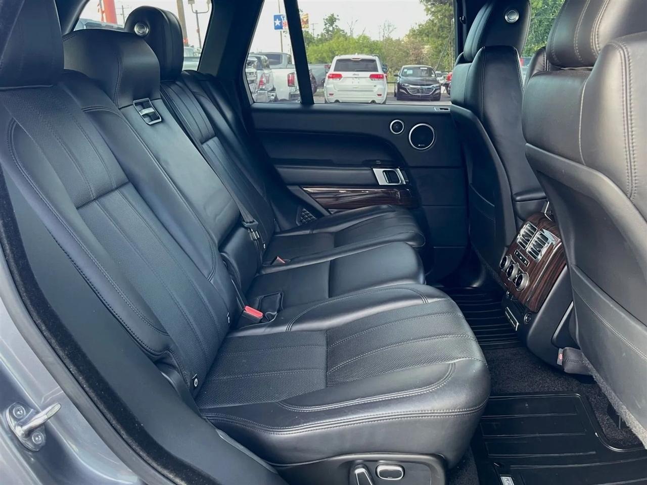 Land Rover Range Rover 4WD 4dr Supercharged 2015