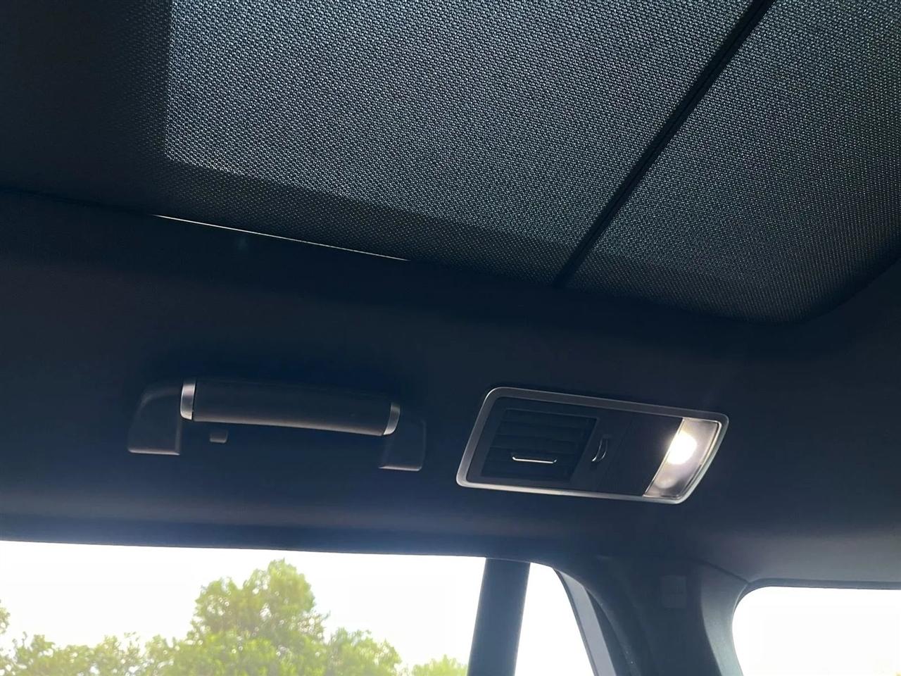 Land Rover Range Rover 4WD 4dr Supercharged 2015