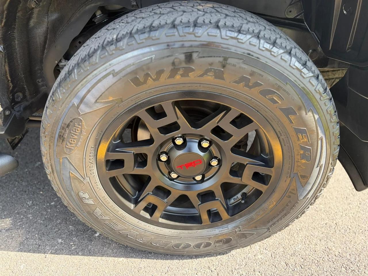 Toyota 4Runner SR5 Premium 2WD (Natl) 2022