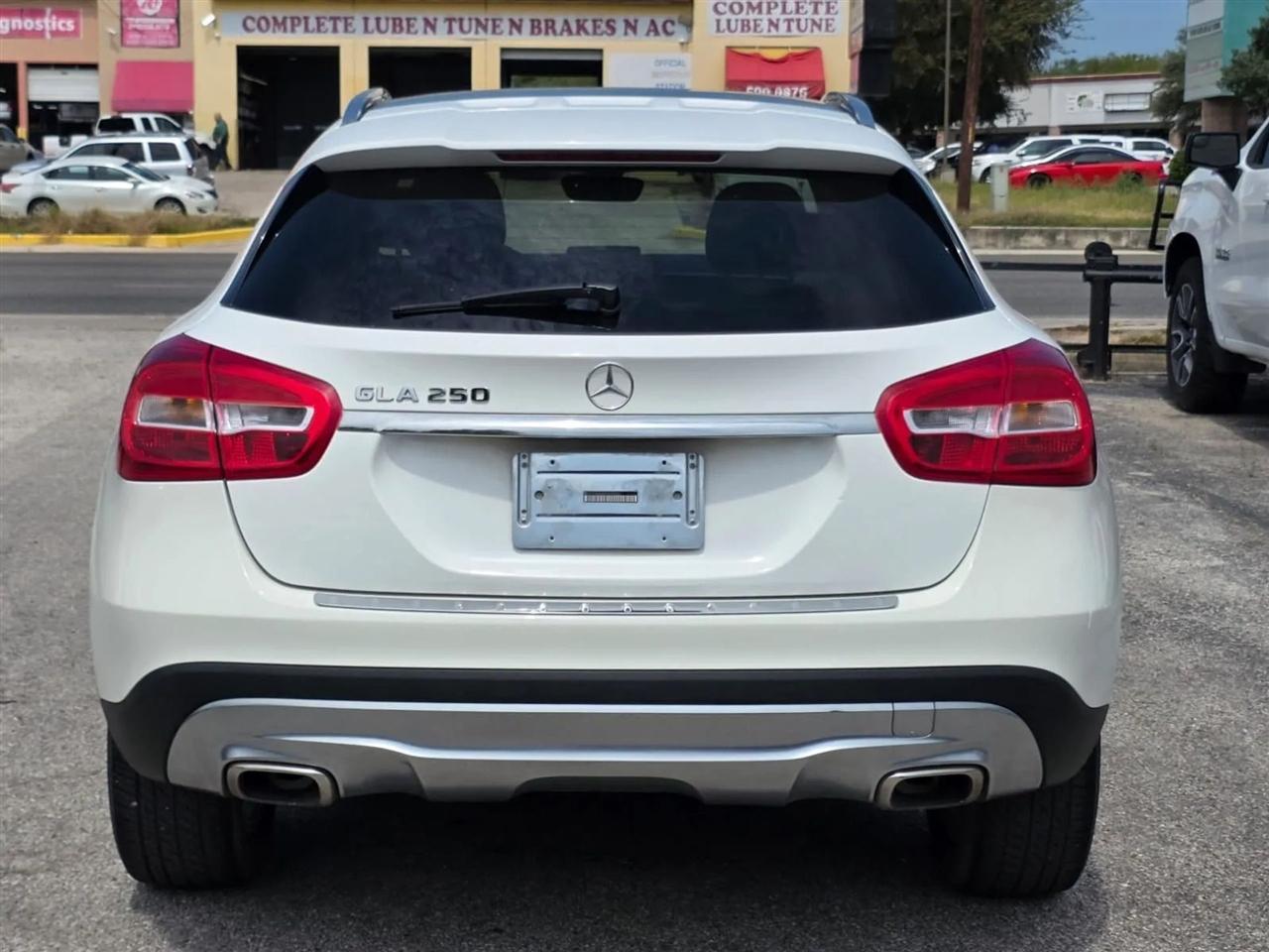 Mercedes-Benz GLA GLA 250 SUV 2019
