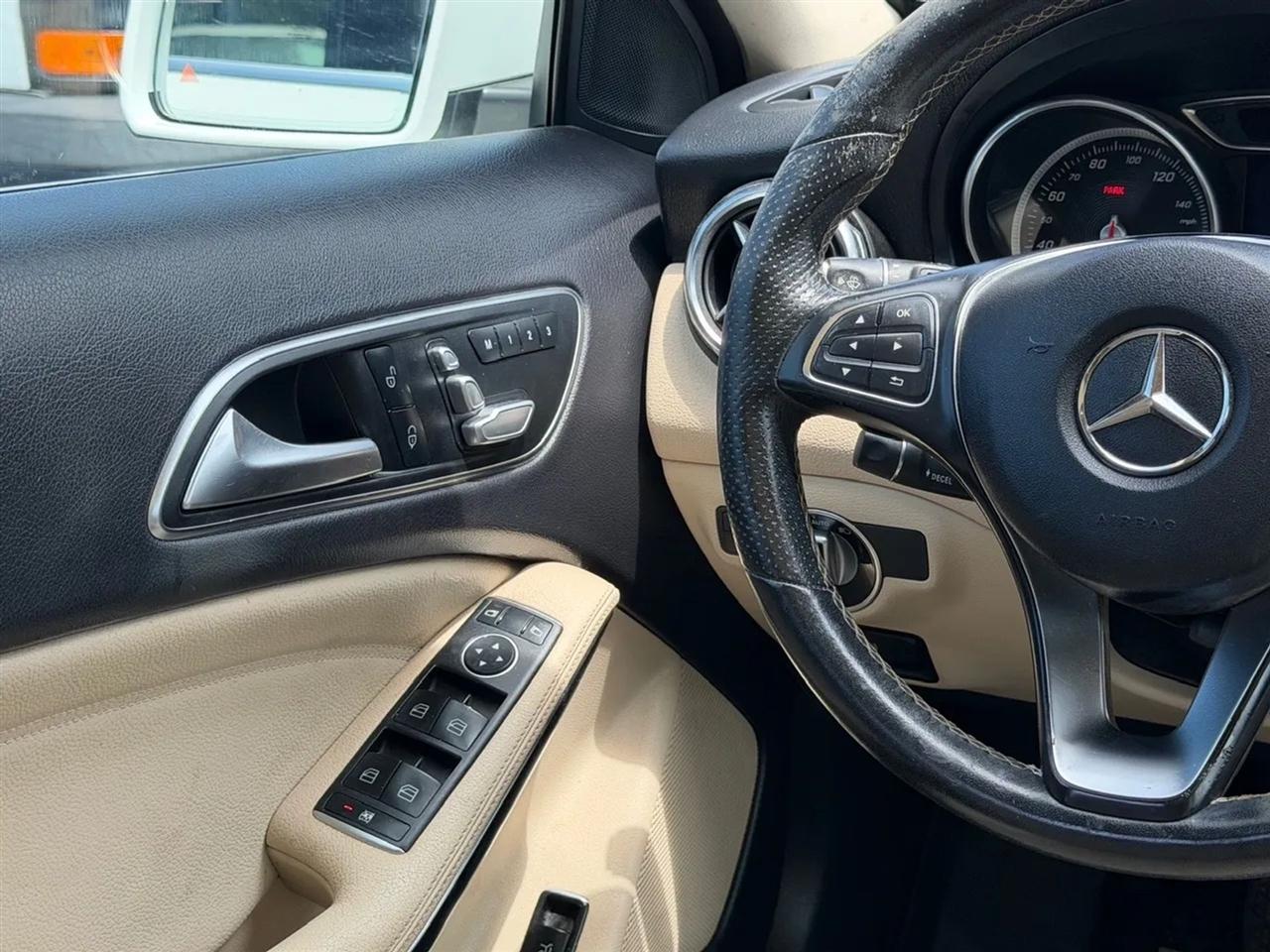 Mercedes-Benz GLA GLA 250 SUV 2019
