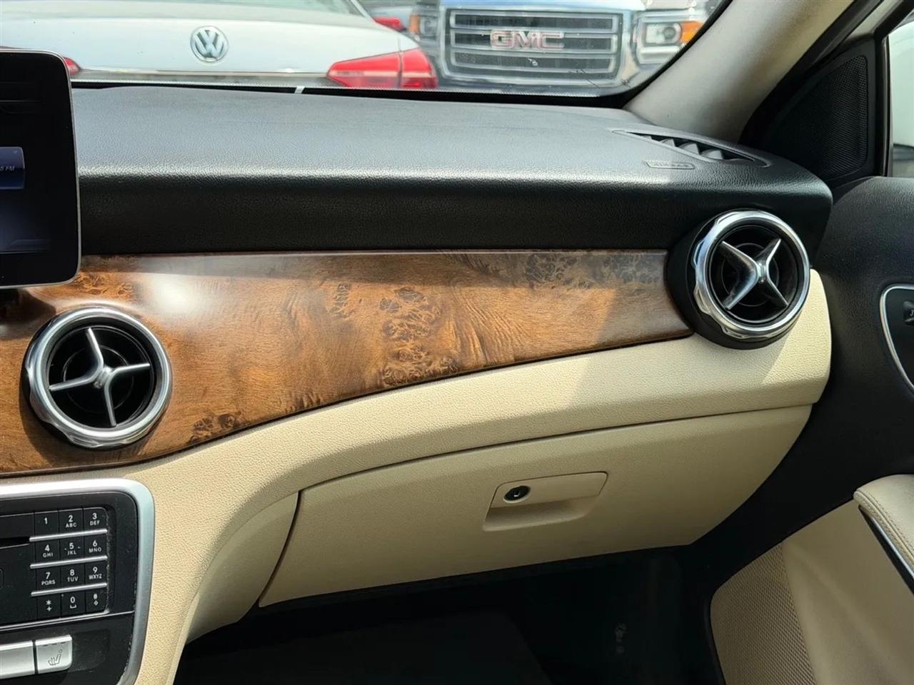 Mercedes-Benz GLA GLA 250 SUV 2019