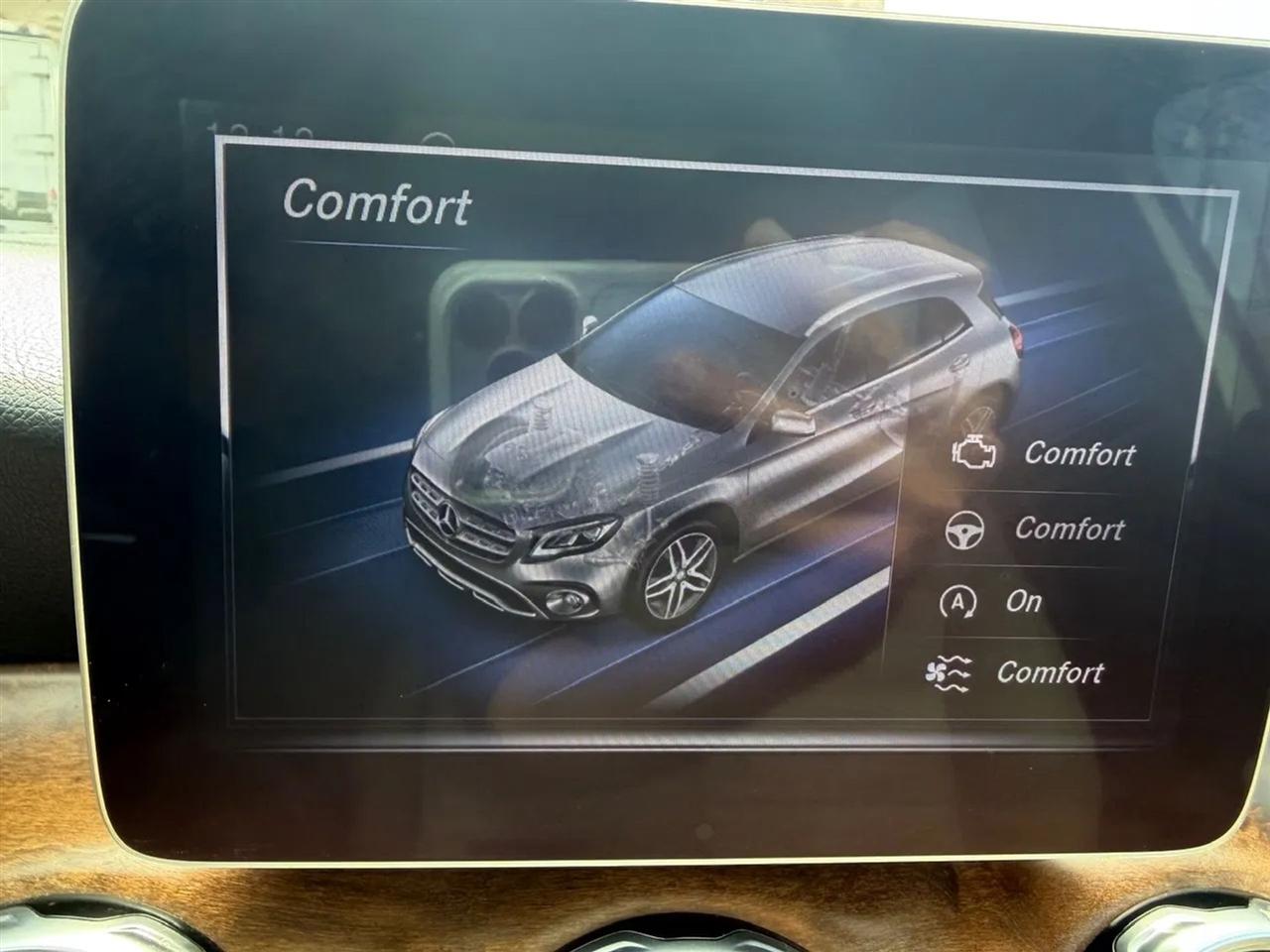 Mercedes-Benz GLA GLA 250 SUV 2019