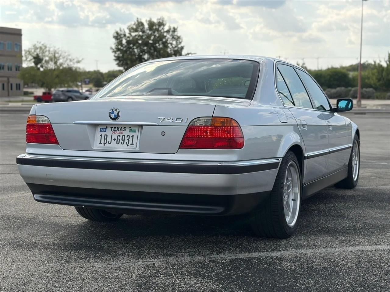 BMW 7 Series 740iA 4dr Sdn 2000