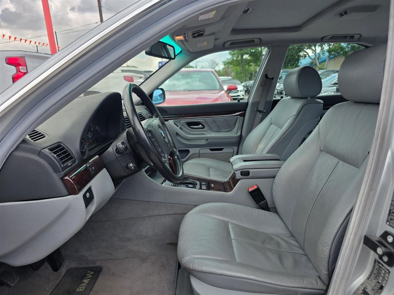 BMW 7 Series 740iA 4dr Sdn 2000