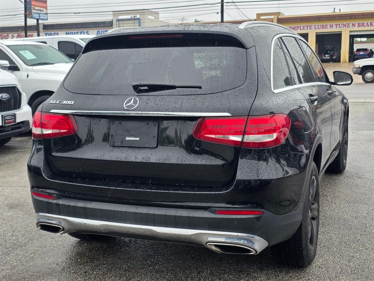 Mercedes-Benz GLC GLC 300 SUV 2018