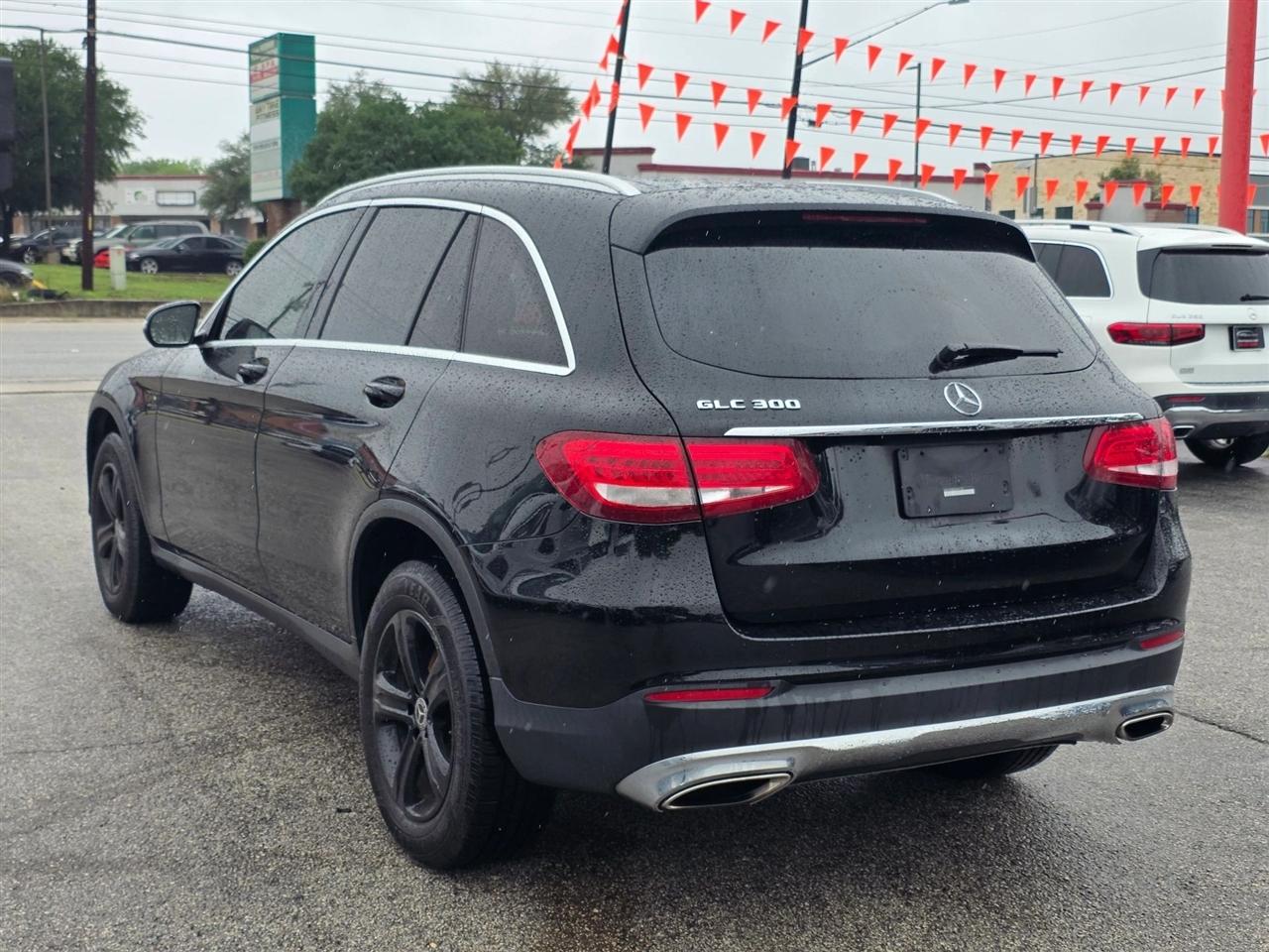 Mercedes-Benz GLC GLC 300 SUV 2018