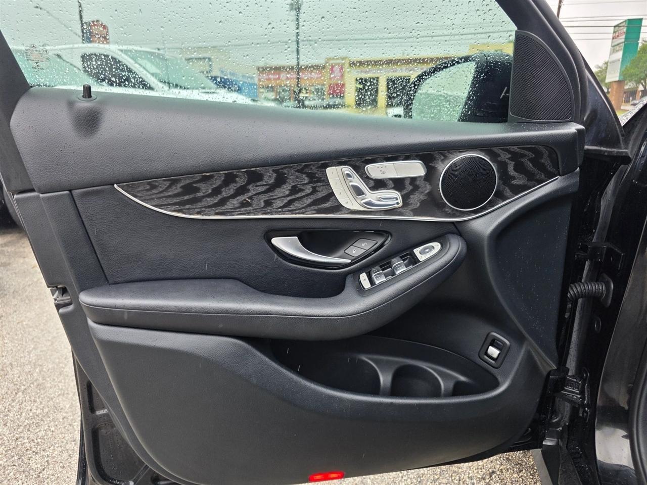 Mercedes-Benz GLC GLC 300 SUV 2018