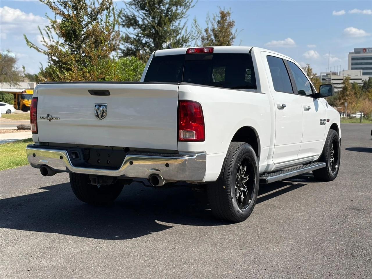 RAM 1500 2WD Crew Cab 140.5" Lone Star 2013
