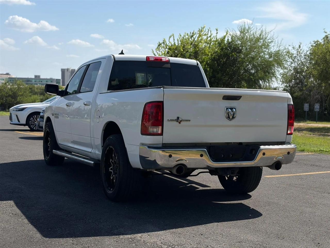 RAM 1500 2WD Crew Cab 140.5" Lone Star 2013