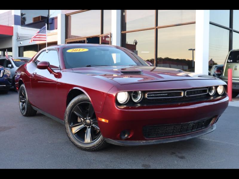 2017 Dodge Challenger SXT